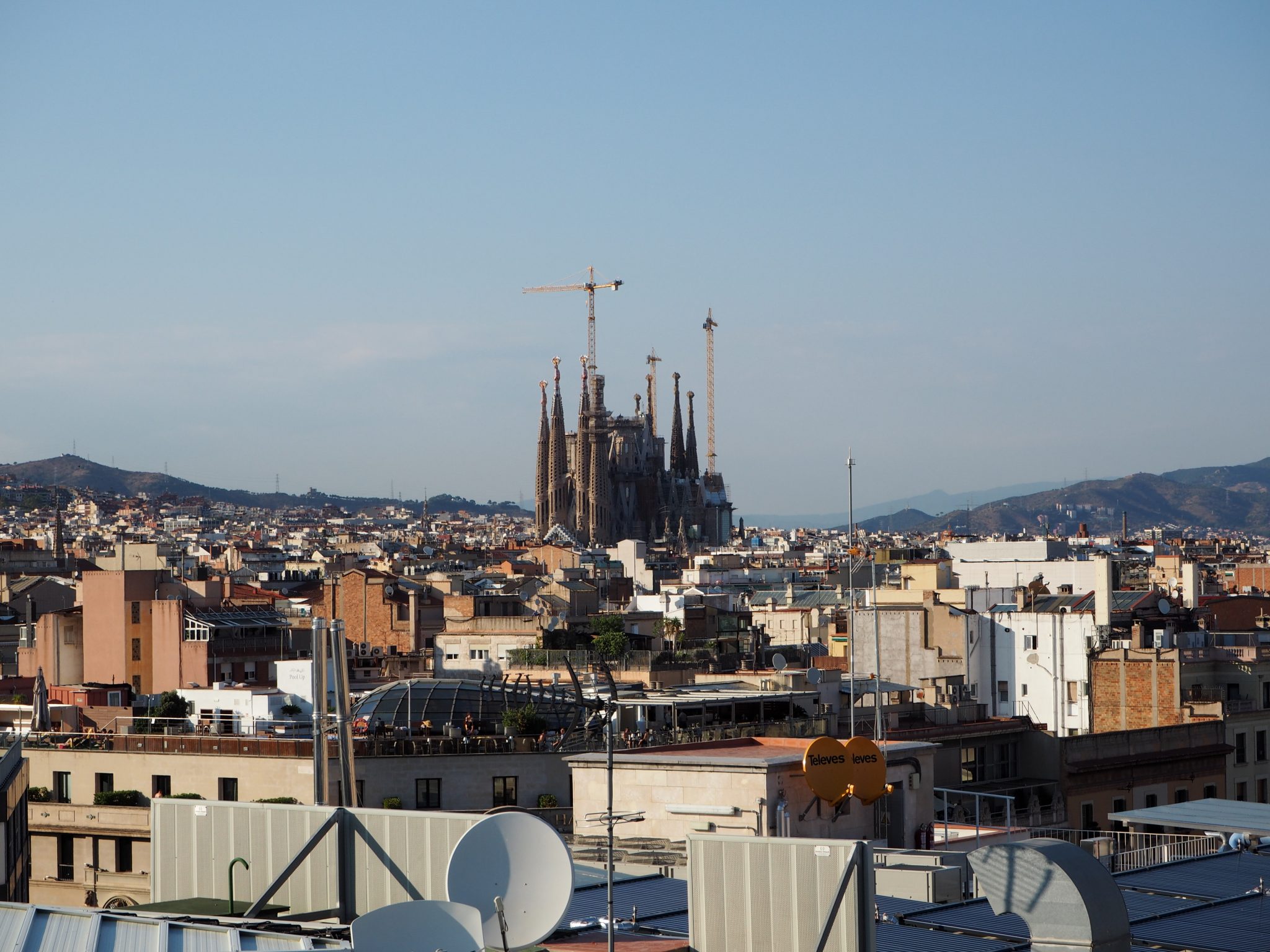 Afternoon Tea at El Palace Hotel Barcelona Review