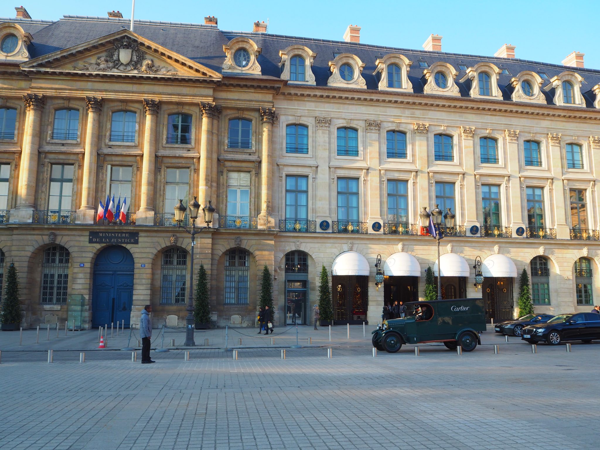 Le Tea Time à la Française de l'Hôtel Ritz Paris Avis (French/Français)
