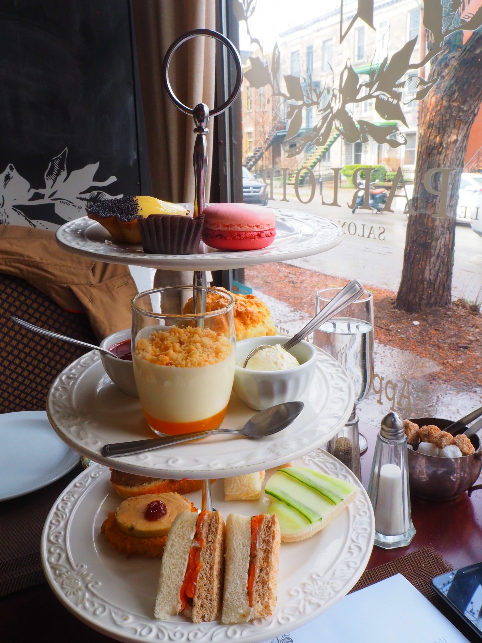 Afternoon Tea / High Tea au Salon de Thé Le Parloir, Montréal Avis